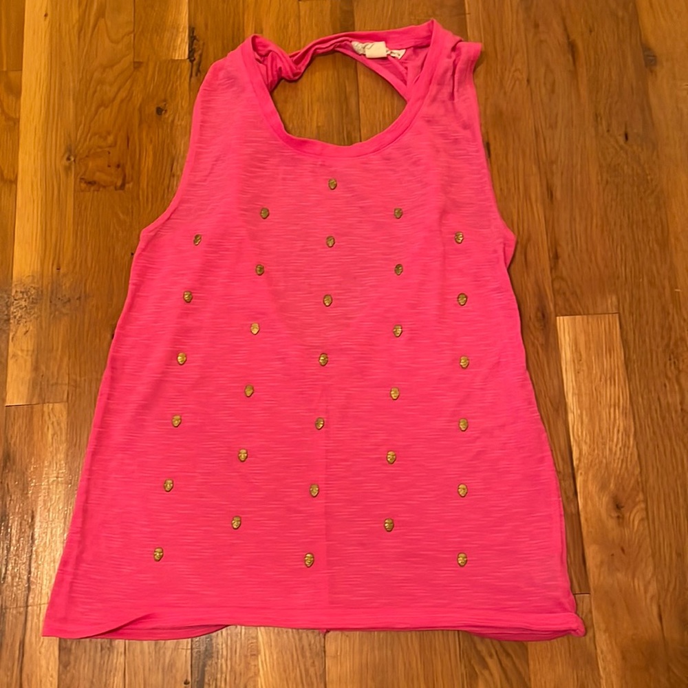 GUC hot pink Derek Heart sleeveless top with gold skulls!
